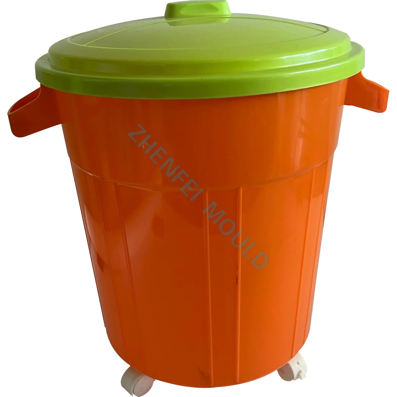 Trash can1